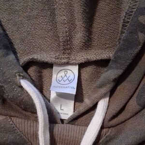 Alternative Women's Brown Hoodie Sweater